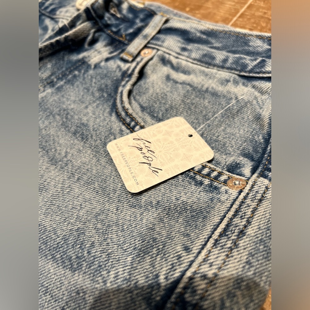 Free People Ivy Mid Rise Jean Short - Picture 11 of 14